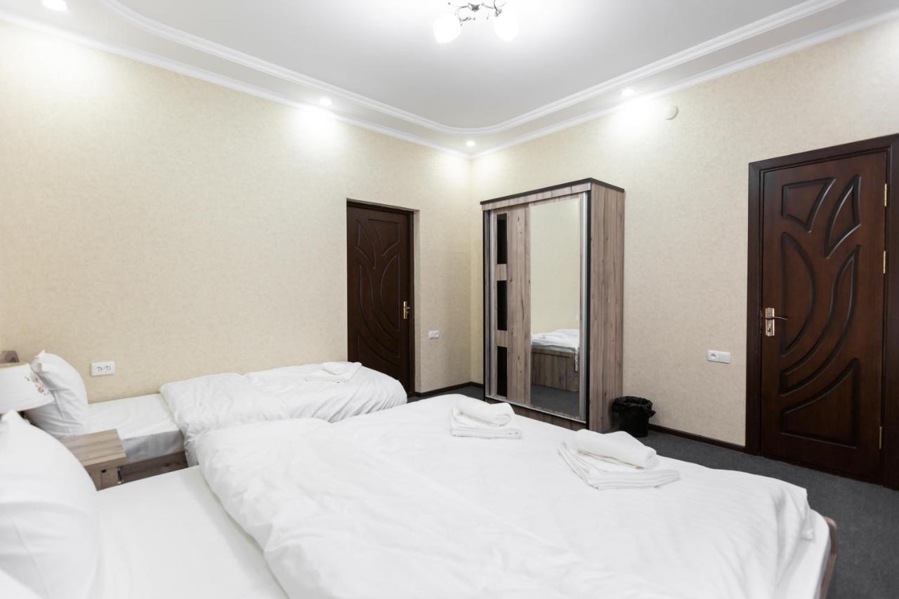Light Hotel Tashkent Exterior photo